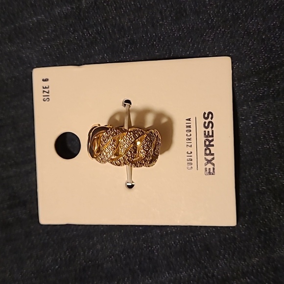 Express Bundle - Picture 3 of 5